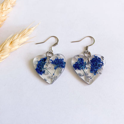 Cercei cu flori albastre și foiță argintie
