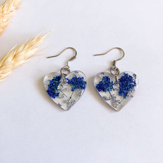 Cercei cu flori albastre și foiță argintie
