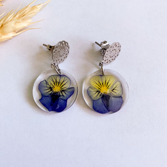 Cercei rotunzi cu panseluțe albastru cu galben