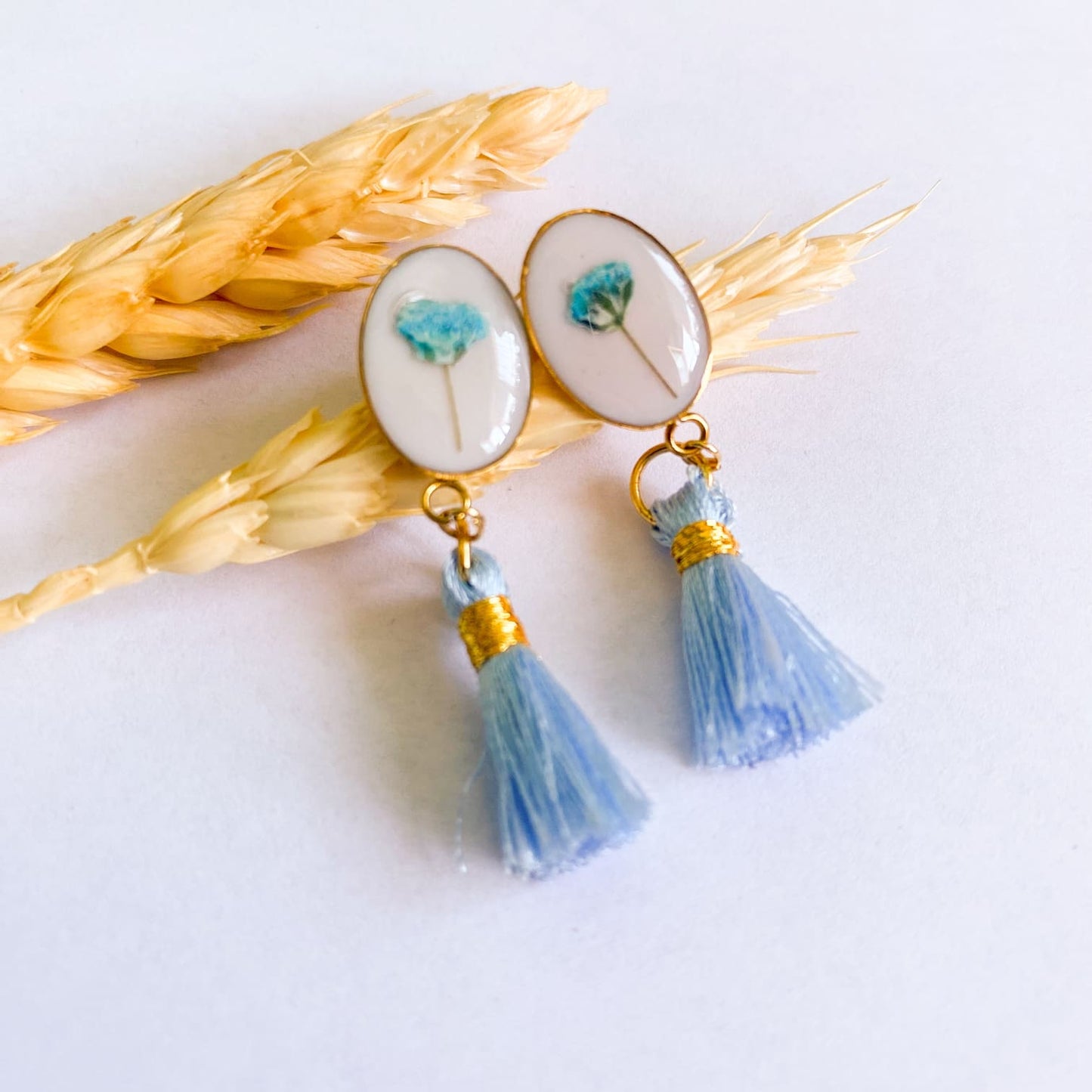 Cercei cu flori și ciucuri albaștri model 2