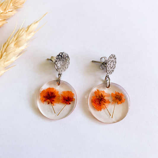 Cercei rotunzi cu flori portocalii