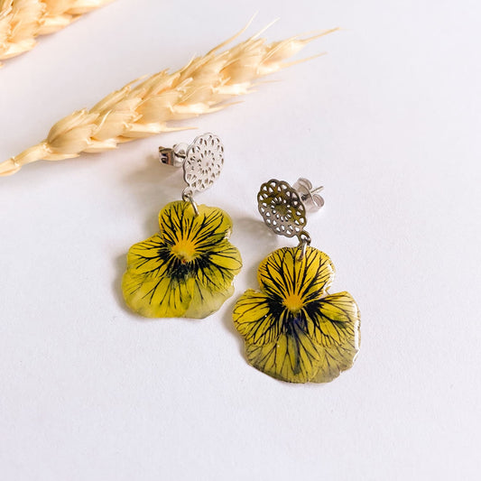 Cercei cu panseluțe mici galben cu negru