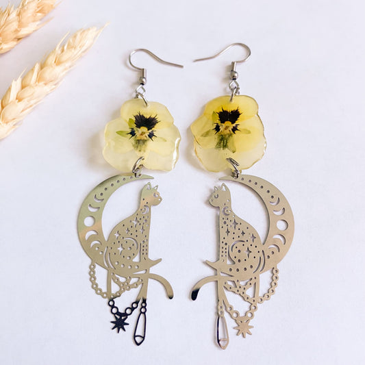 Cercei cu panseluțe și accesorii argintii în formă de pisici