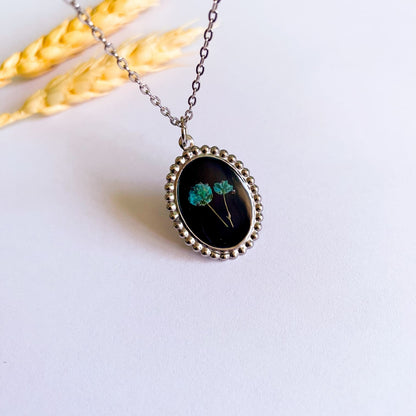 Lanț vintage cu flori albastre