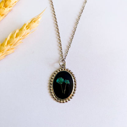 Lanț vintage cu flori albastre